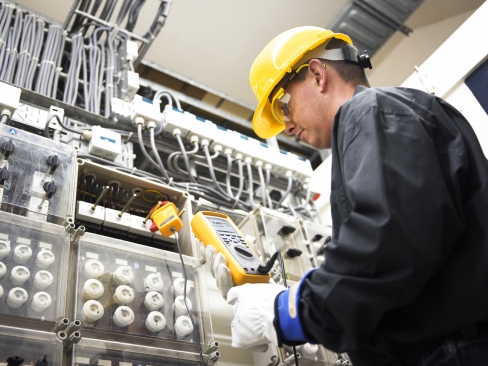 Fluke Multímetros digitais True RMS