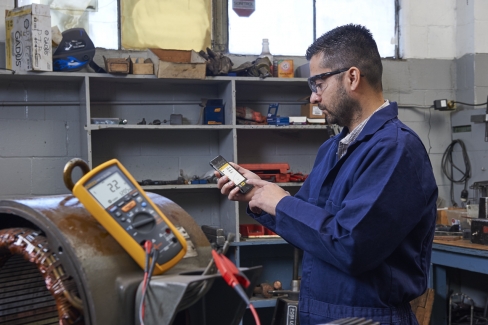 Fluke 1587 FC Multimetro com medidor de isolamento