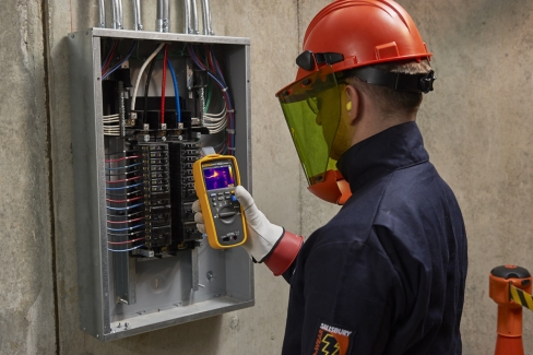 Fluke 279 FC Multímetro Térmico aplicação 1